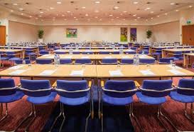 Na reservering kun je alle gegevens van de accommodatie (inclusief telefoonnummer en adres) vinden in je boekingsbevestiging en je account. Holiday Inn Leiden Buchen Looking For Booking