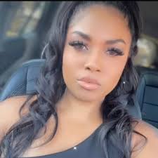 Hong Mai (@Hong_Mai)