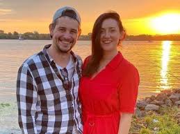 165,117 likes · 2,285 talking about this. Zi Zdorov Yam Use Garazd Vitvicka Vidpovila Na Zapitannya Pro Materinstvo Bulvar Shoubiz