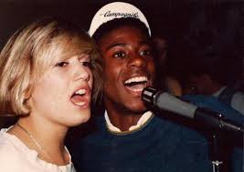 Ricordando John Spence, co-fondatore e co-cantante dei No Doubt :  r/popculturechat