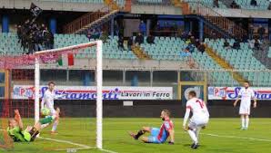 Serie c prepartita di catania v catanzaro 23 dicembre 2020, comprese le ultime notizie dai club, i precedenti, e gli ultimi 5 incontri. Coppa Italia Catania Eliminato Dal Catanzaro E Fischiato La Sicilia