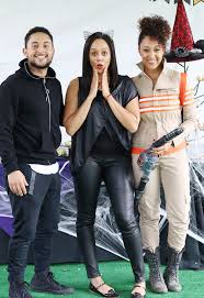 She first gained fame for her teen role as tamera campbell on the abc/wb sitcom sister, sister (opposite her identical twin sister tia. Tamera Mowry Housley S Son Has Ghostbusters Themed Bash Tamera Mowry Celebrity Families Tia And Tamera Mowry