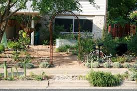 So if you have a patchy lawn, grass weeds or an area of sod you want removed for a garden bed, keep reading for tips on how to get rid of grass naturally. Turn Your Front Yard Into A Garden 10 Steps With Pictures Instructables
