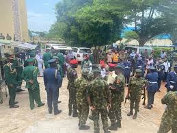 Attahiru was appointed chief of army staff on january 26, 2021. 16zv Faqweykpm