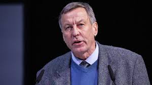 AfD wählt Ex-General Wundrak zum Spitzenkandidaten