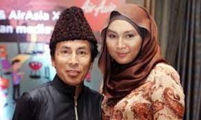 Isteri kepada penyanyi rock, amy search iaitu norhasniza hassan telah mengimbas detik pahit dan manis ketika di awal perkahwinan mereka sekitar tahun 2003. Tanya Soal Duit Yazit Dakwa Ditengking Isteri Amy Search