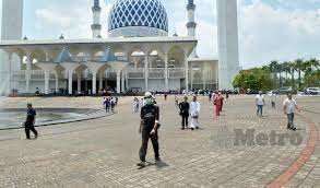 Paket liburan biasanya telah ditentukan jumlah hari dan tempat wisata yang dikunjungi. Selangor Naikkan Jumlah Jemaah Korban Hanya Di Masjid Yayasan Dakwah Islamiah Malaysia