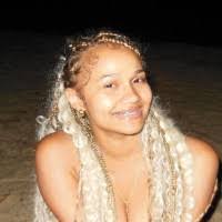 Savannah Middleton's Instagram, Twitter & Facebook