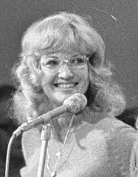 Nikki Belcher's Instagram, Twitter & Facebook