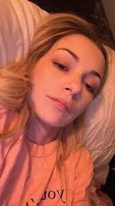 Ashley Renfrow's Instagram, Twitter & Facebook