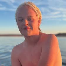 Fundraiser for Holly Chynoweth by Miles Friends : Support Miles' Journey to  Adventure Again