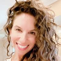 Carrie Lockhart's Instagram, Twitter & Facebook