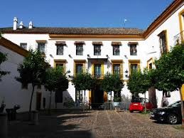 The rooms at the hospes las casas del rey de baeza feature elegant décor with soft, cream and brown tones. Front Off Hotel Picture Of Hospes Las Casas Del Rey De Baeza Seville Tripadvisor