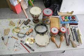 Drum, kendang, tamtam dll, bisa. 7 Fungsi Alat Musik Ritmis Dan 6 Contoh Serta Penjelasannya Silontong