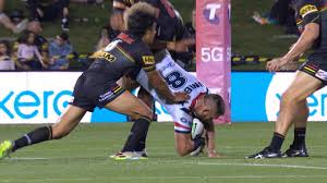 Viliame kikau was born on 5 april, 1995 in nausori, fiji, is a fijian rugby league footballer. Nrl 2020 Viliame Kikau Gefahrliche Wurfladung Suspendierung Penrith Panthers Vorlaufiges Finale Nach Welt