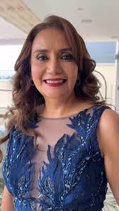 ✨ El poder de una piel que cuenta historias de elegancia ✨, Trabajar con  esta belleza fue un verdadero honor. Su presencia, su estilo y esa piel que  refleja una vida bien vivida y cuidada… simplemente ...