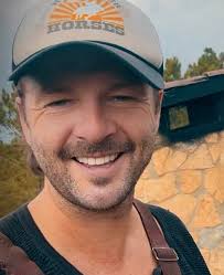 10.16.2025 Keith Harkin Instagram with Family & Friends in Chinchon, Spain  📺 Online Stageit Show • ➡️ www.stageit.com/keithharkin ⭐️HOME FOR  CHRISTMAS TOUR ➡️ https://www.keithharkin.com/tour 🇮🇪GRAB KEITH HARKIN  MERCH, including Original Art ...