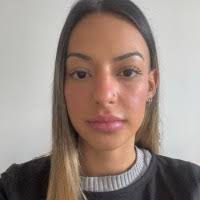 50+ perfiles de «Angrisano»