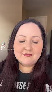 Shade Hollie is the perfect red 💋💋#redlips #makeuptutorial  #loudandvividbeauty