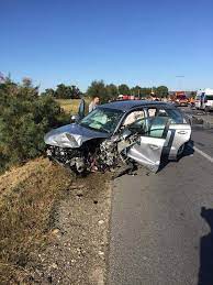 Daune materiale și daune morale. Update Video Dn2 E85 Drumul MorÈii Accident Rutier Cu Trei MorÈi Èi Alte Cinci Victime La DomneÈti