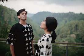 Entdecke rezepte, einrichtungsideen, stilinterpretationen und andere ideen zum ausprobieren. 9 Tempat Prewedding Di Bandung Untuk Konsep Outdoor Bridestory Blog