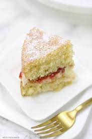 Learn how to bake a cake with the best of 'em. Easy Victoria Sponge Cake Recipe Recipe Vibes
