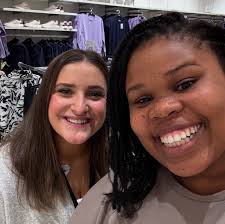 Week 35 1. @caroline_sibu_cheeran putting her barista skills to the test  and brewing my Monday morning coffee 2. The most elite m&m's, straight from  America 🇺🇸 3. @leanne.brett.97 came to visit and