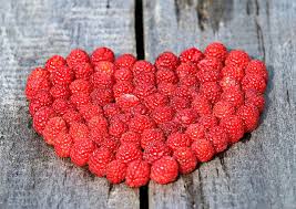 It is interesting to mention that, apart from fresh or frozen raspberries, cats also enjoy drinking raspberry yogurt or eating raspberry ice cream. Can Dogs Eat Raspberries The Surprising Toxic Risk You May Not Know