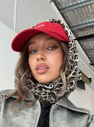 Leslie Grow (lesliegrow)