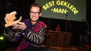 Librivox is a hope, an experiment, and a question: Presentator Splinter Chabot Uitgeroepen Tot Best Geklede Man 2019 Linda Nl