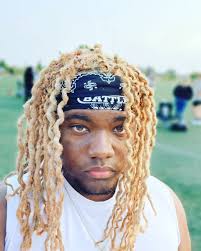 Carla Burton (@stelitogirl94) • Instagram photos and videos