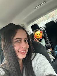 Hello Families 🩷👋🏻 I am Geraldine Ramirez Quintero and I am an  experienced nanny looking for a new full-time position with approximately 3  years of experience caring for children of all