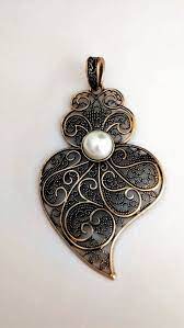 Filigree Pendant Bronze Portuguese 8cm Charm Heart Pearl Etsy Filigree Pendant Filigrana Jewelry Pendant