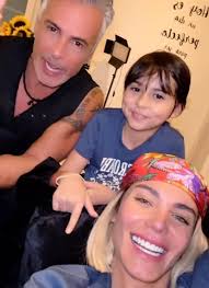 Diego Soldano junto a su hija y Aleska Génesis piden que apoyen a Luca  Onestini para que mañana se convierta en Finalista de LCDLFAllStars 😊💯