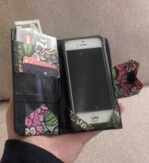 In this tutorial, we learn how to make a wallet with card holders from duct tape. Duct Tape Credit Card Holder With Phone Duct Tape Crafts Duck Tape Crafts Duct Tape