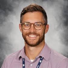 Alex Swindle's Instagram, Twitter & Facebook