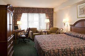 Travel inn could use some updates, but it is in a great location in manhattan, has a secure $20 a day parking ramp included, and a reasonable diner next door for breakfast. Travel Inn Hotel New York Bewertungen Fotos Preisvergleich New York City Tripadvisor