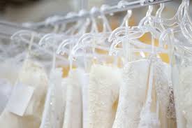 Maybe you would like to learn more about one of these? Das Richtige Brautkleid Finden Socko
