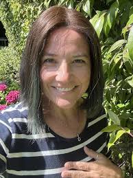 Where can we go off-roading with a rental car in Hawaii?