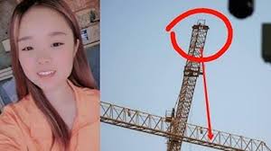 Redaksikerja.com hallo sobat semua, kembali lagi bersama admin pada kesempatan kali ini admin akan memberikan sebuah informasi mengenai video ahmad maulana twitter viral. What S With The Crane Operator Tiktok And Xiao Qiumei Tiktok Fonetekno Com