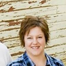 Shelly Doyle's Instagram, Twitter & Facebook