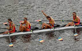 Dat topduo ontbrak in sabaudia en daarvan profiteerden de jong en. Nicoleta Pascanu Simona Geanina Radis Elena Logofatu Georgiana Vasile Simona Geanina Radis And Elena Logofatu Photos Zimbio