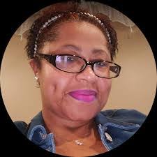 Renee Torrence's Instagram, Twitter & Facebook