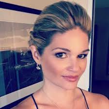 Kathryn Freund's Instagram, Twitter & Facebook