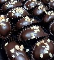 Memang Tak Rugi Anda Cuba Resepi Biskut Almond London Ni Dengan Tips Lengkap Hasilnya Dapat Almond London Sama Saiz Coklat Tak Melekat Da Almond Coklat Resep