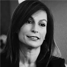 Daphne Zweifel's Instagram, Twitter & Facebook