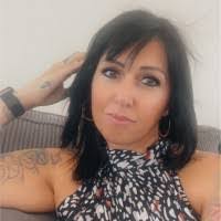 Denise Pelzer's Instagram, Twitter & Facebook