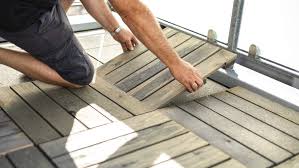 Balkon Abdichten Anleitung Mit 7 Schritten Obi Wurmkiste Balkonboden Platzsparende Balkonmobel