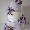 Lavender is delicious in the cake itself or you can confine its use to the decoration of the cake. 3