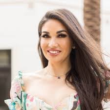 Deborah Marini's Instagram, Twitter & Facebook